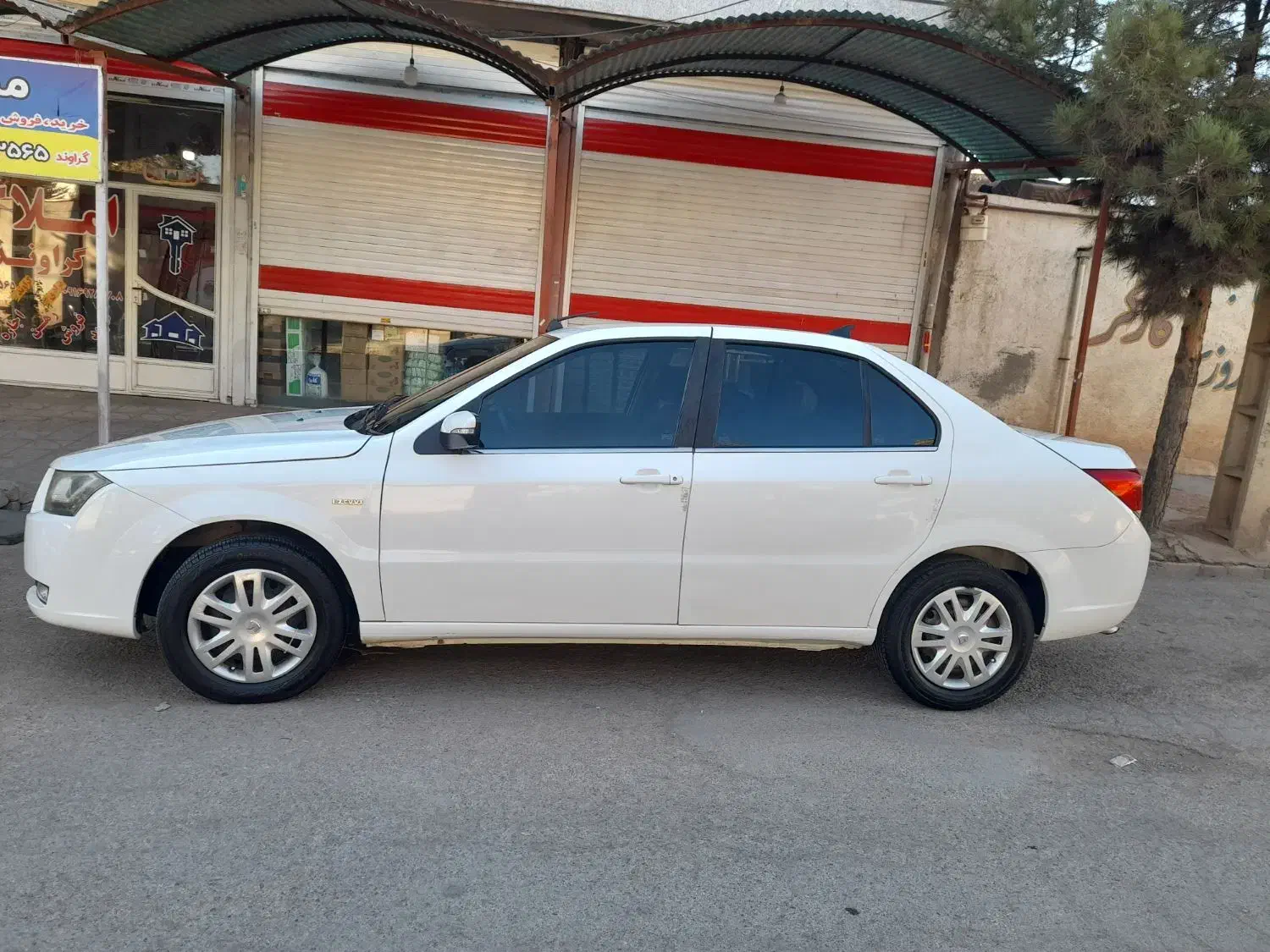 دنا|خودرو سواری و وانت|کوهدشت, |دیوار