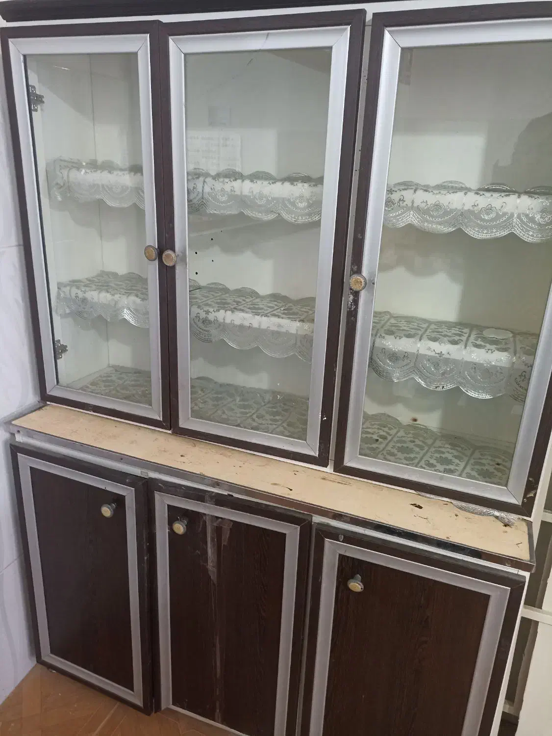 کمد|جاکفشی، کمد، دراور|اهر, |دیوار