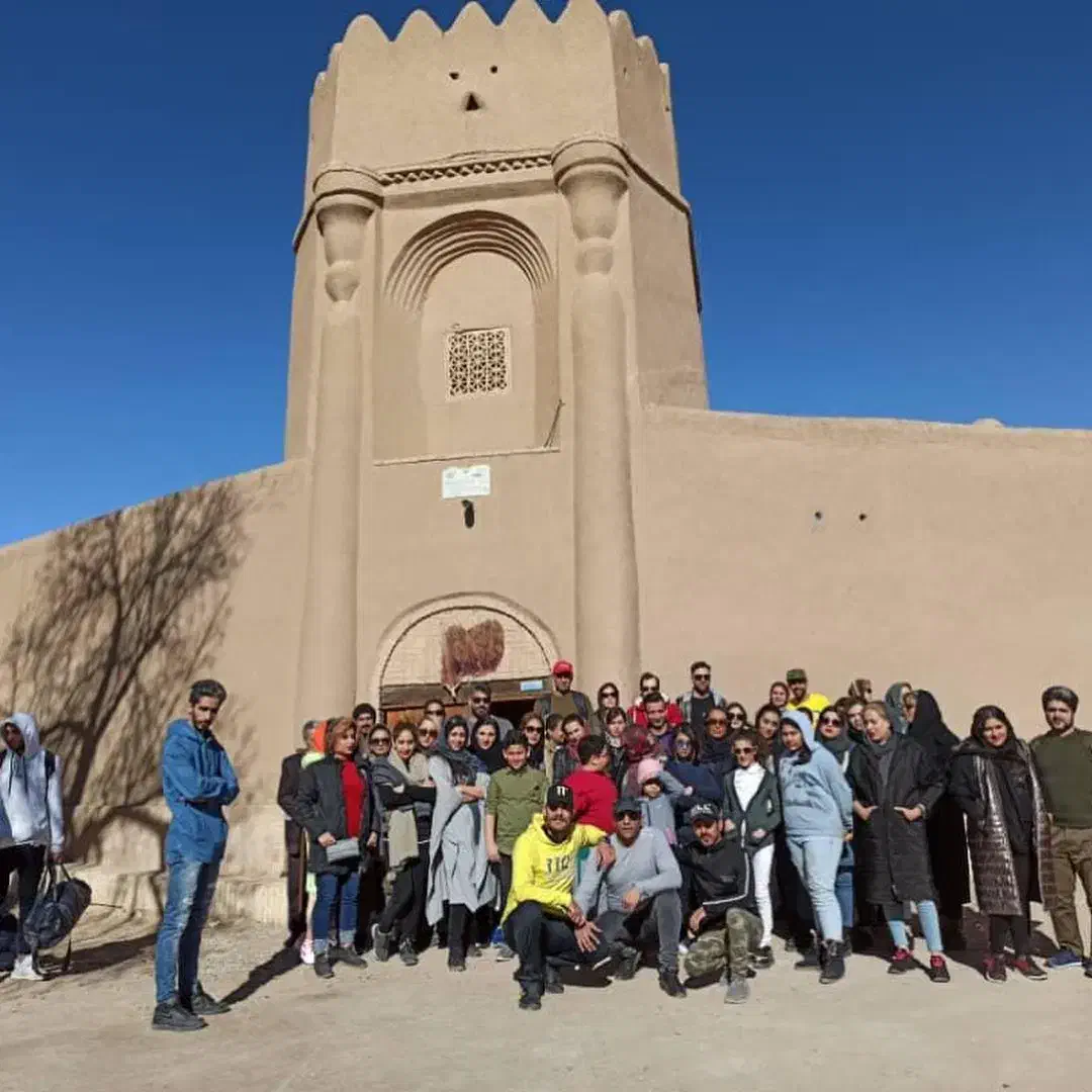 نیازمند یک نفر آچار فرانسه برای اقامتگاه بوم گردی|استخدام صنعتی، فنی، مهندسی|یزد, |دیوار