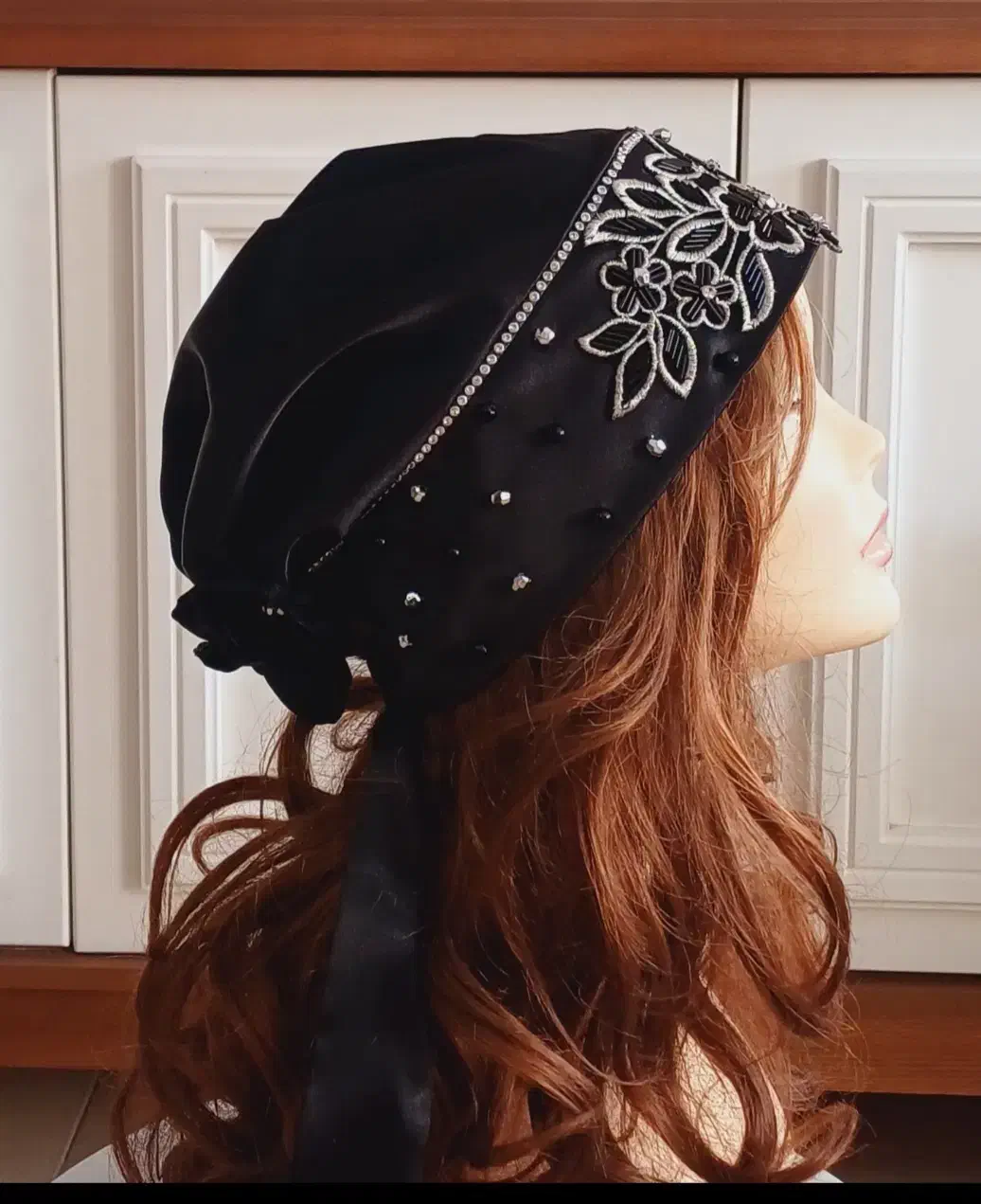 توربان مجلسی|لباس|چهارباغ, |دیوار