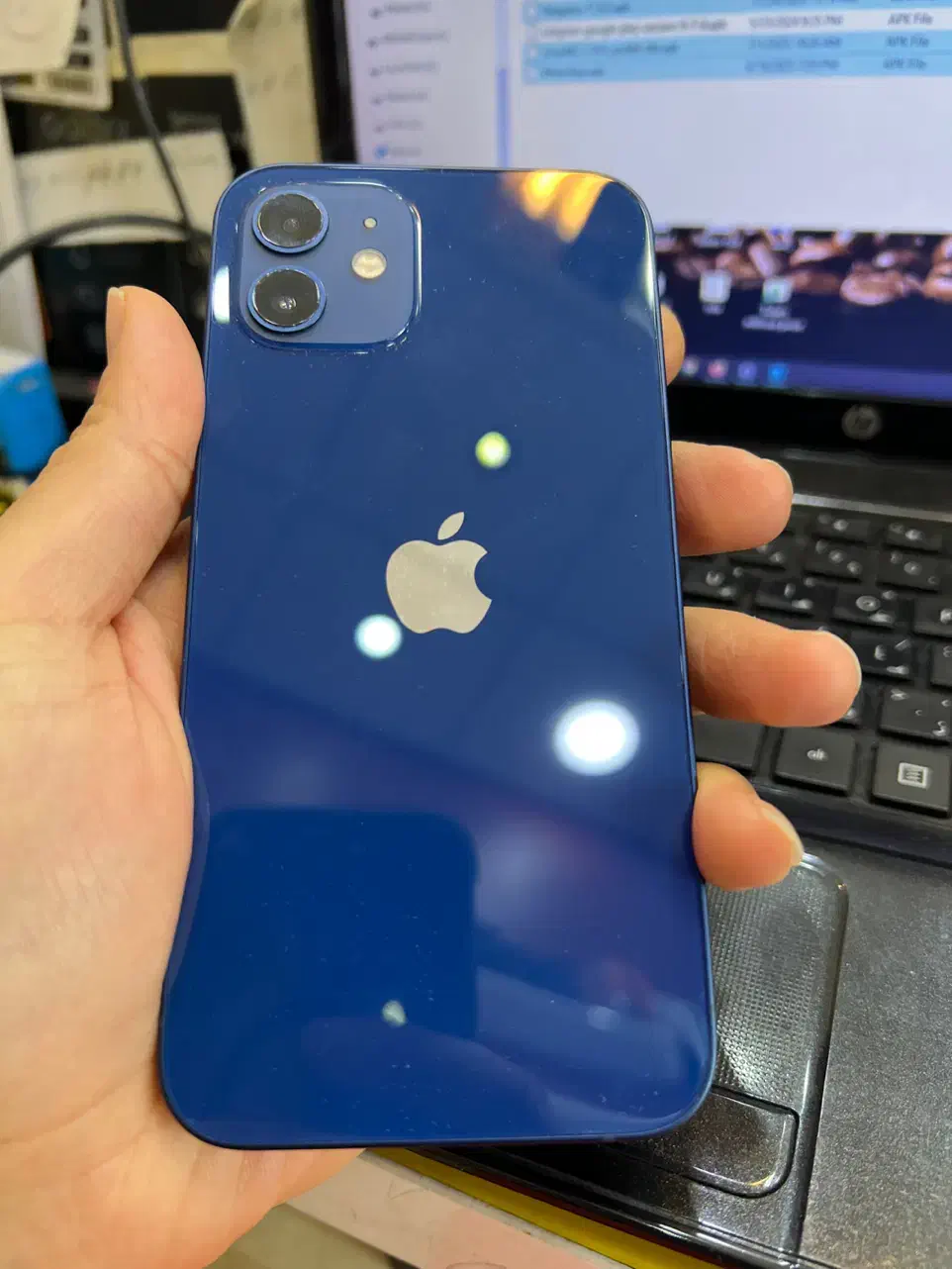 iphone 12 normal|موبایل|رشت, معلم|دیوار