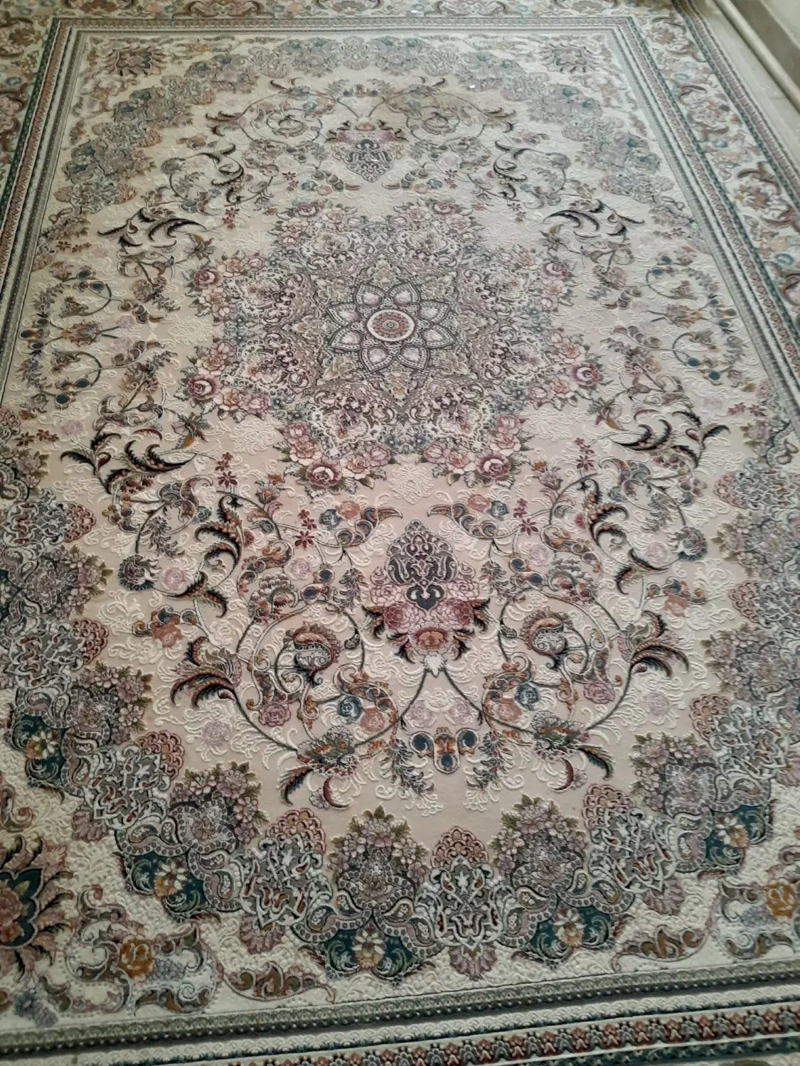 فرش ۷۰۰ شانه و ۱۲۰۰ شانه ۹ متری در حد نونو|فرش|قدس, شهرقدس|دیوار