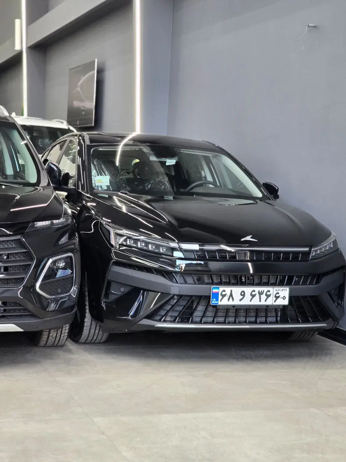 عرضه فوقالعاده J7 تحویل فوری/ نمایندگی احمدینژاد|خودرو سواری و وانت|کرمان, |دیوار