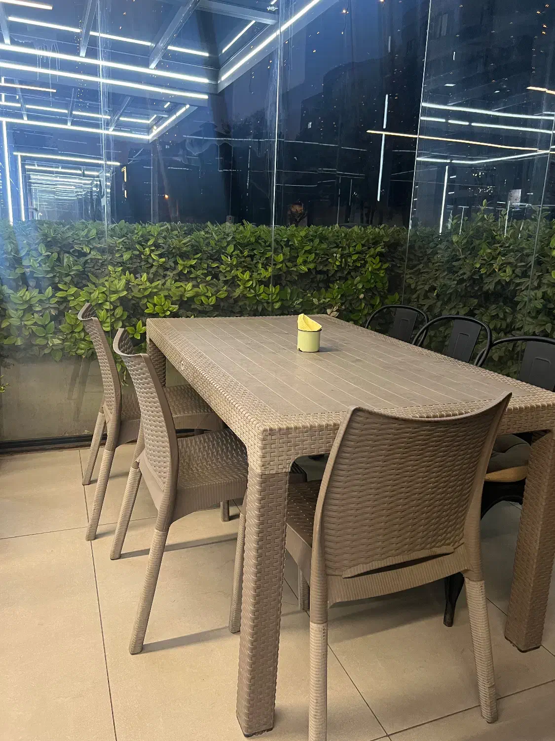 میز و صندلی برند نظری ( برای کافه و فضای باز)|کافیشاپ و رستوران|کرج, عظیمیه|دیوار