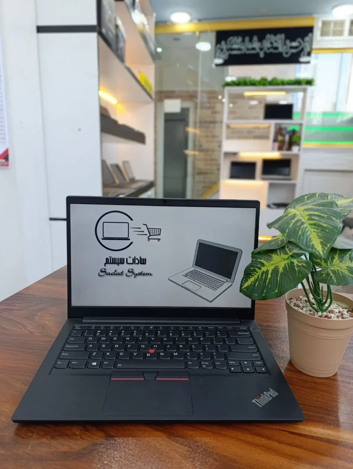 لپ تاپ لنوو نسل ۱۱ رم ۱۶ مشابه نو شرایط ۱ ساله|رایانه همراه|کاشان, میدانگاه آقا|دیوار