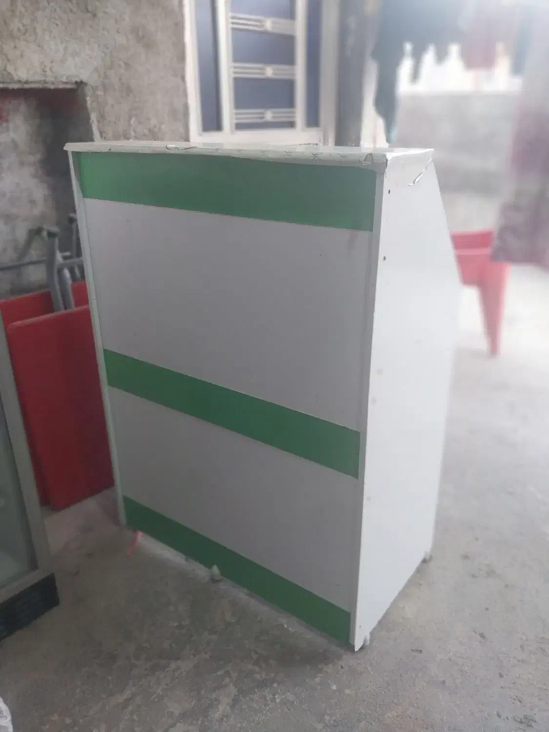 میز کار|میز تحریر و کامپیوتر|دهدشت, |دیوار