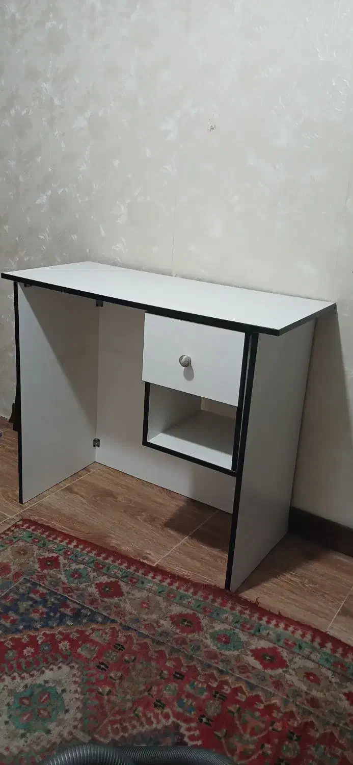 میز تحریر|میز تحریر و کامپیوتر|تهران, علم و صنعت|دیوار