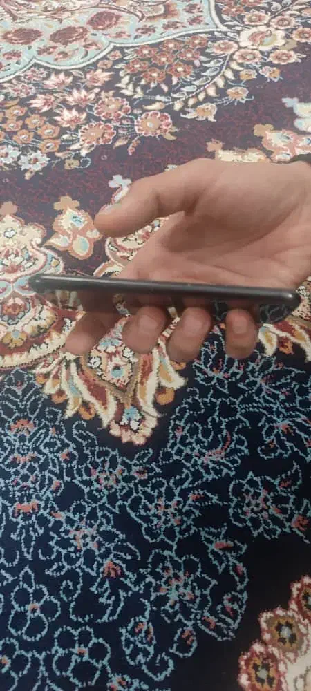 آیفون se 2020|موبایل|اصفهان, مهدی آباد|دیوار