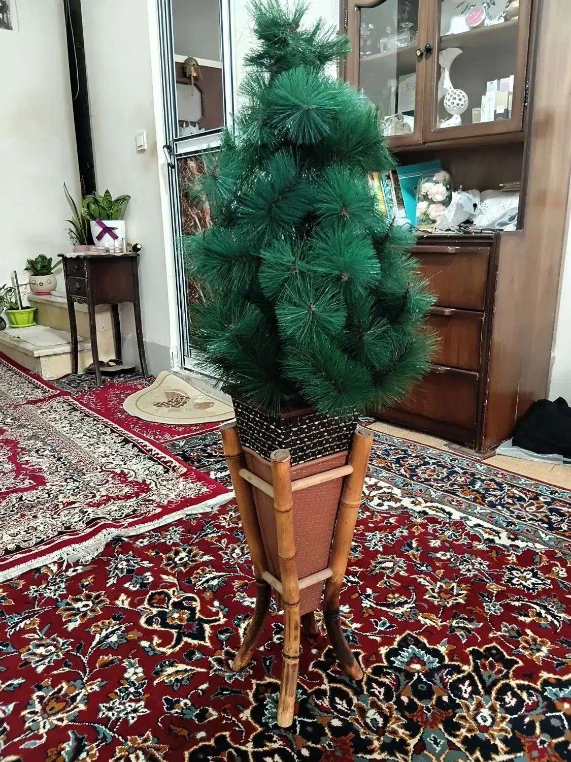 درختچه ی گل مصنوعی کریسمس|گل مصنوعی|سبزوار, امام خمینی (ناوی)|دیوار