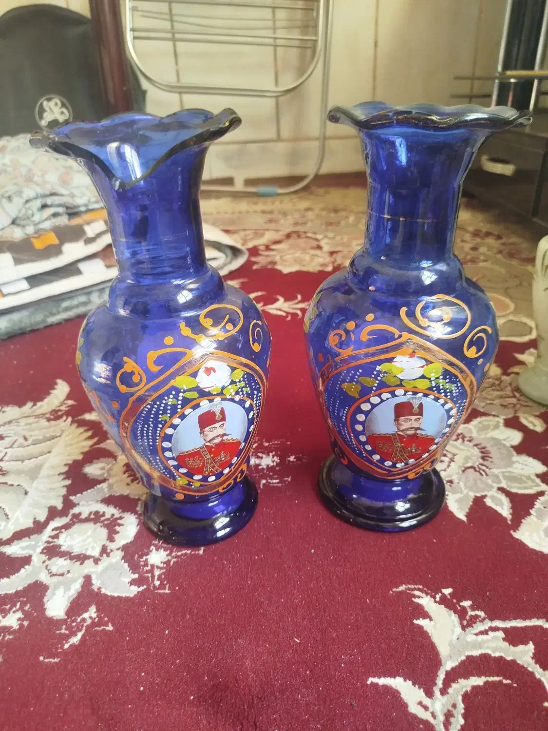 گلدان شیشه ای کلکسیونی|صنایع دستی و سایر لوازم تزئینی|شاهین‌شهر, گزبرخوار|دیوار