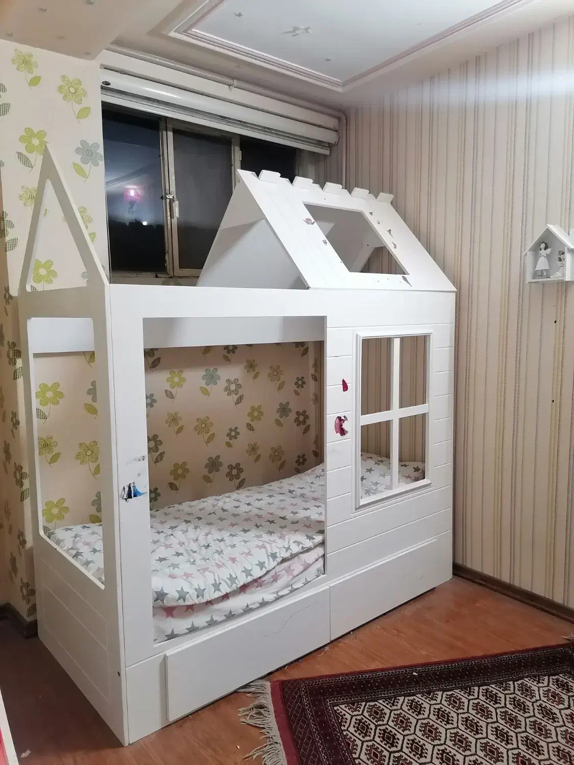 تخت کودک عرض 90|تخت و صندلی بچه|بجنورد, |دیوار