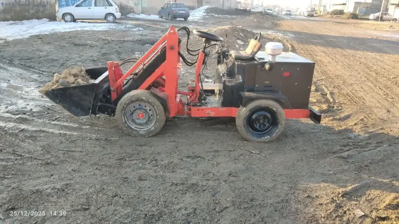 مینی لودر|ماشین‌آلات صنعتی|مشهد, سیس‌آباد|دیوار