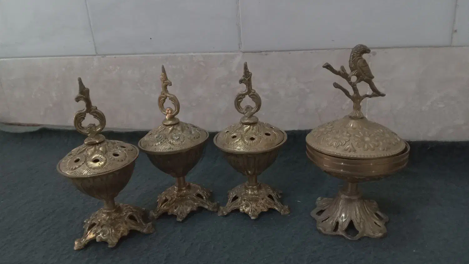 قندان برنز  اصل اصل|ظروف سرو و پذیرایی|قم, شاد قلی|دیوار