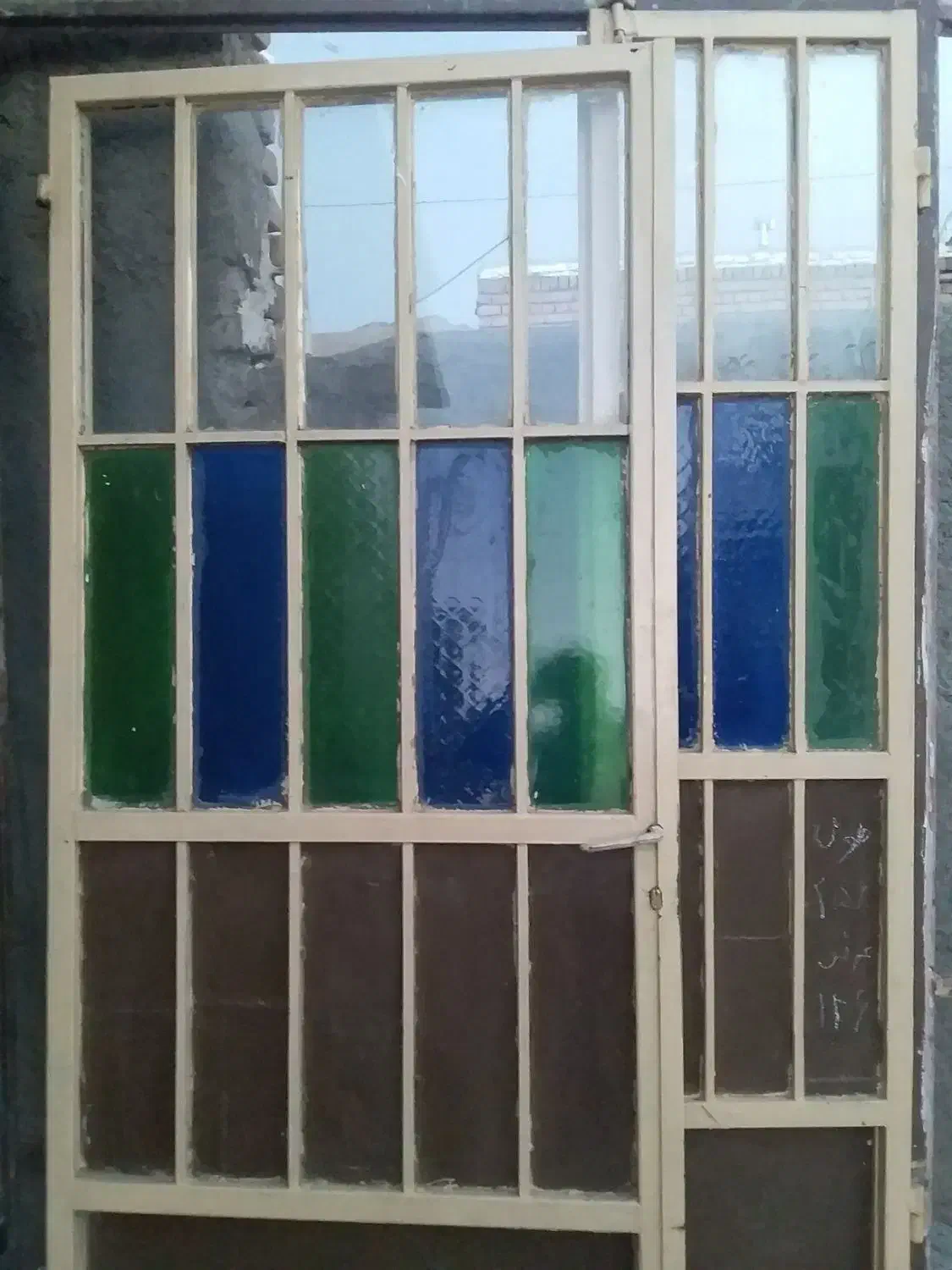 درب وپنجره دست دوم تمیز|مصالح و تجهیزات ساختمان|جلگه رخ, |دیوار