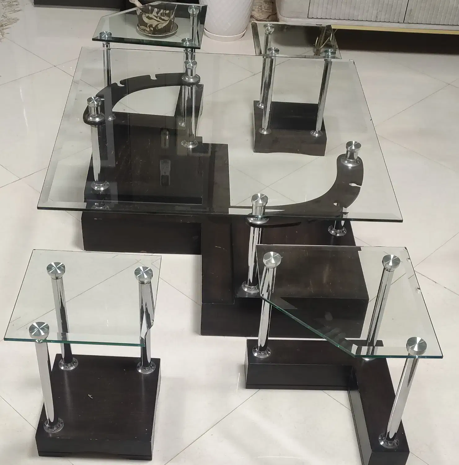 مبل|مبلمان خانگی و میز عسلی|ابریشم, |دیوار