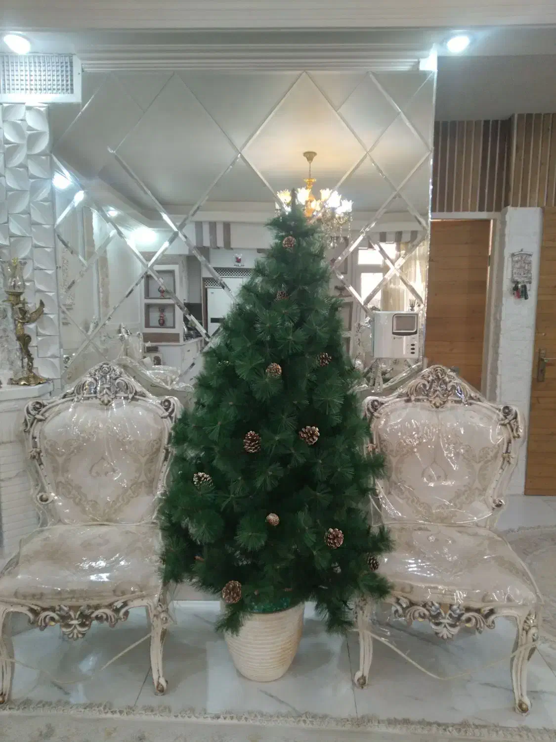 درخت کریسمس|گل مصنوعی|تهران, زرکش|دیوار