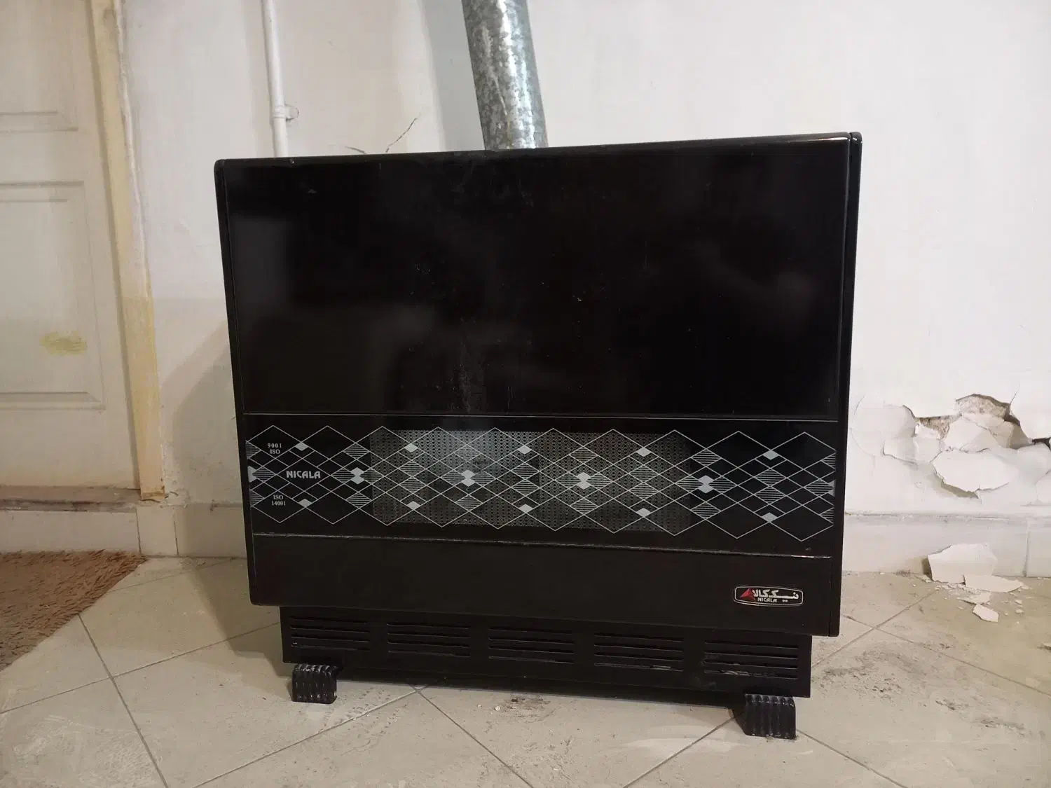 دراور ۵ کشویی و بخاری نیک کالا و دو میز عسلی|جاکفشی، کمد، دراور|ملارد, |دیوار