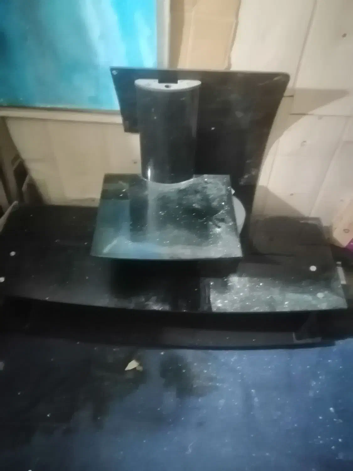 فرش و قالیچه و میز تلویزیون|فرش|تهران, ارامنه|دیوار