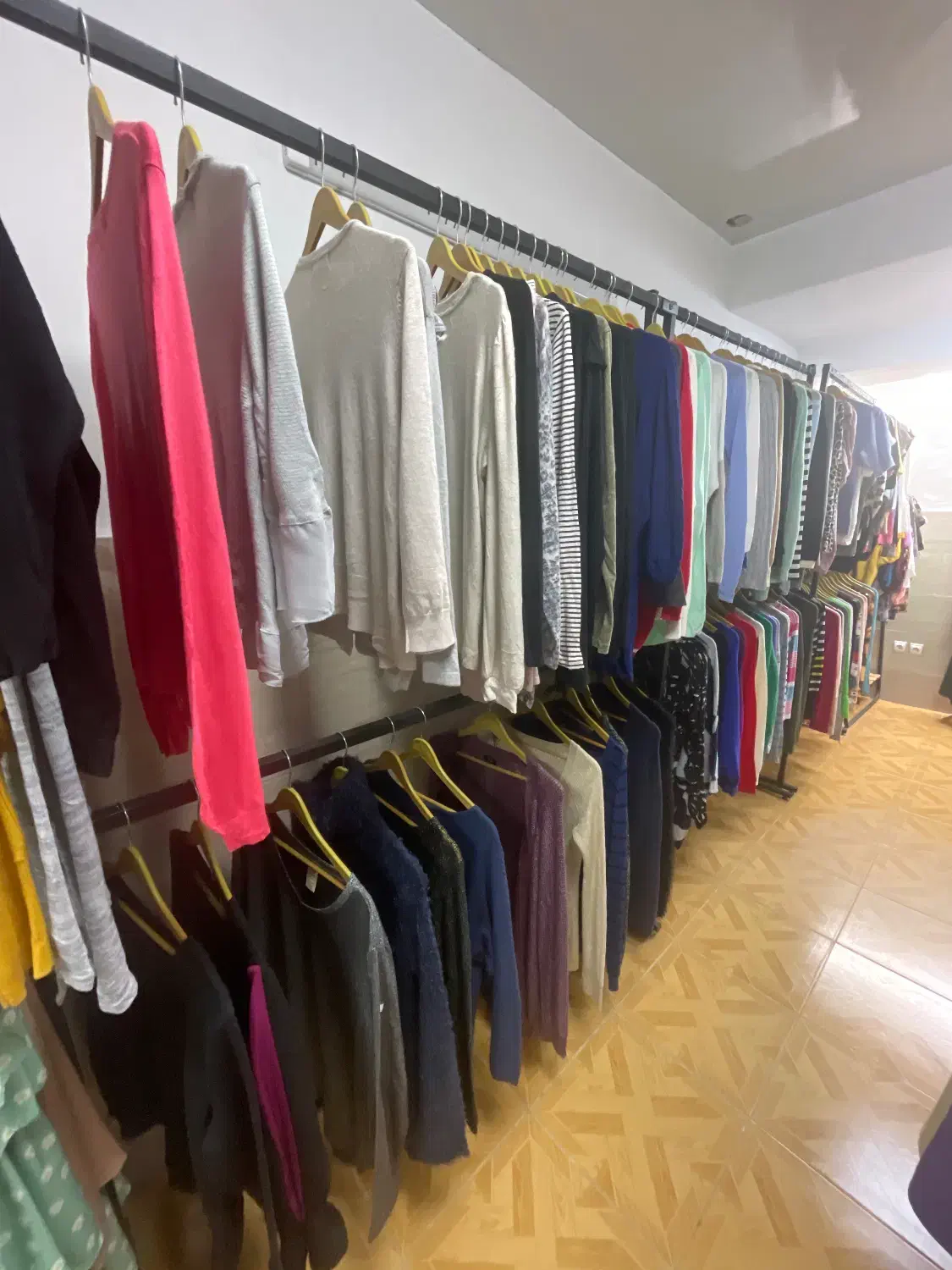 فروش عمده بافت وارداتی|لباس|فومن, |دیوار