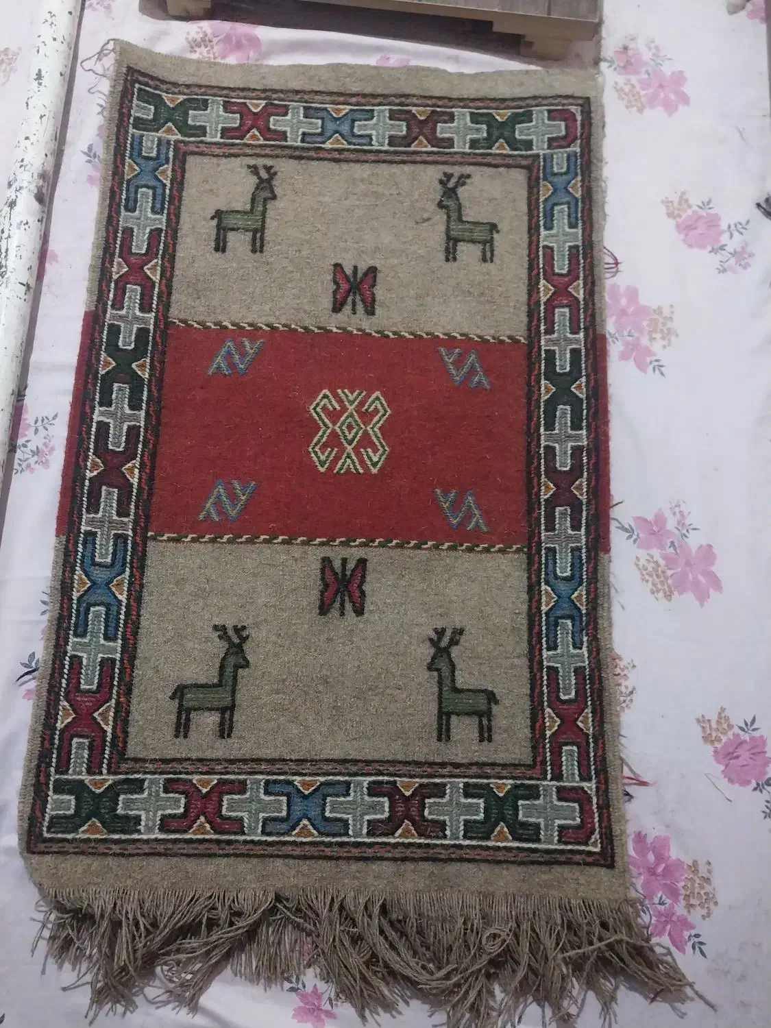 گلیم دست بافت|گلیم، جاجیم، گبه|شیروان (خراسان), |دیوار