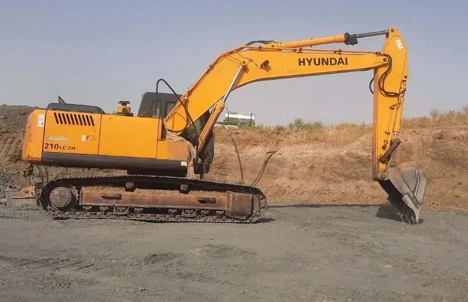 بیل مکانیکی زنجیری|خدمات حمل و نقل|دیواندره, |دیوار