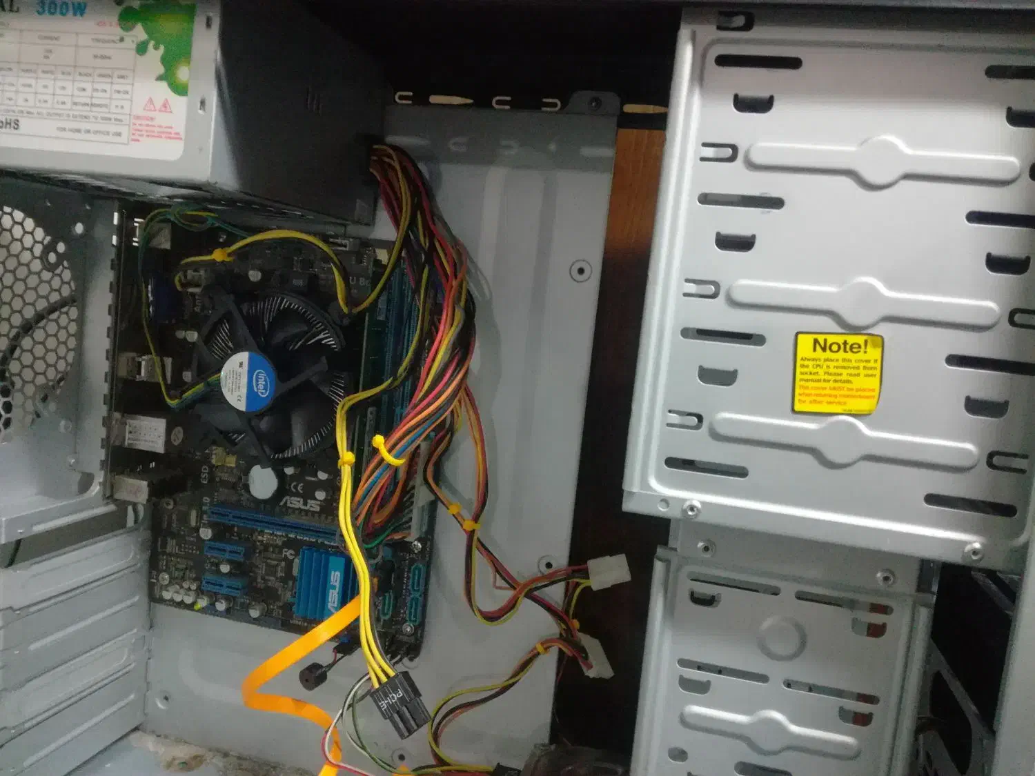 کیس نسل ۳ DDR3|رایانه رومیزی|رشت, منظریه|دیوار