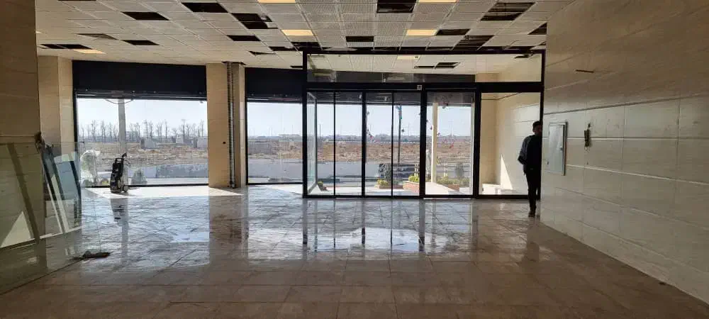 ۳۲۰ متر تجاری ۱۶۰ متر زیر تجاری مناسب مشاغل تولیدی|اجارهٔ مغازه و غرفه|اسلام‌شهر, شهرک طالقانی|دیوار