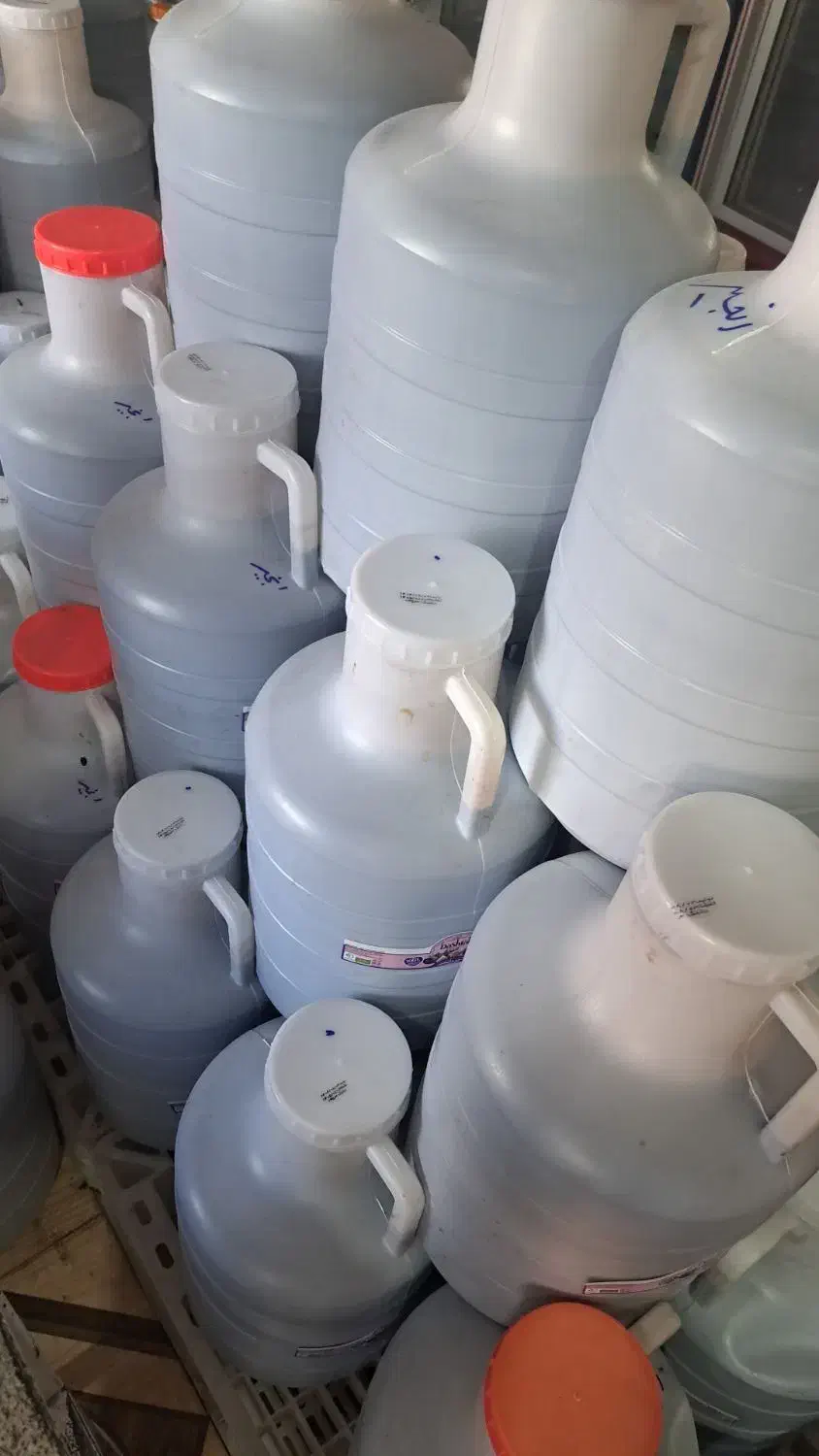 شیره خرما انگور توت انجیر رب انار عسل طبیعی|عمدهفروشی|شیراز, ترمینال باربری|دیوار