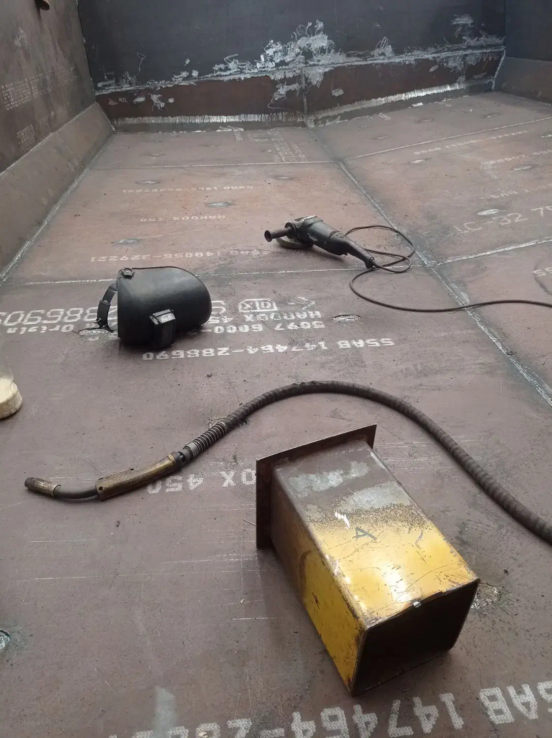 جوشکار سیار|خدمات پیشه و مهارت|زارچ, |دیوار