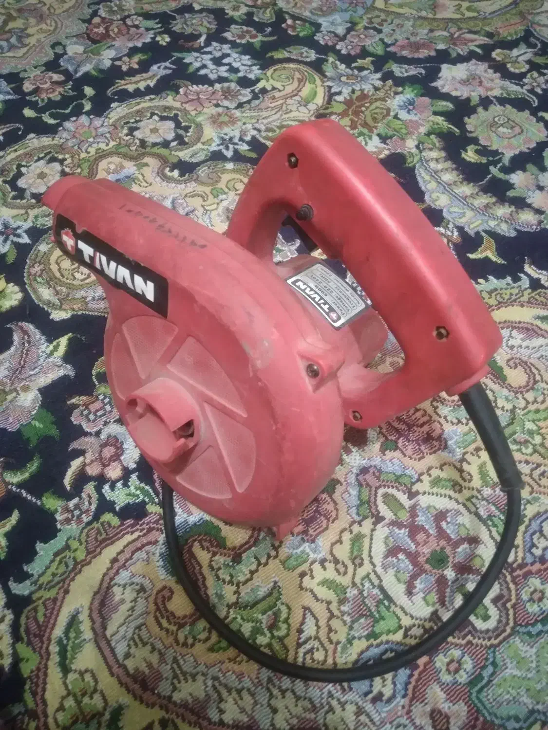 دمنده بادزن|پنکه و تصفیهکنندهٔ هوا|اصفهان, شهرک ولیعصر|دیوار