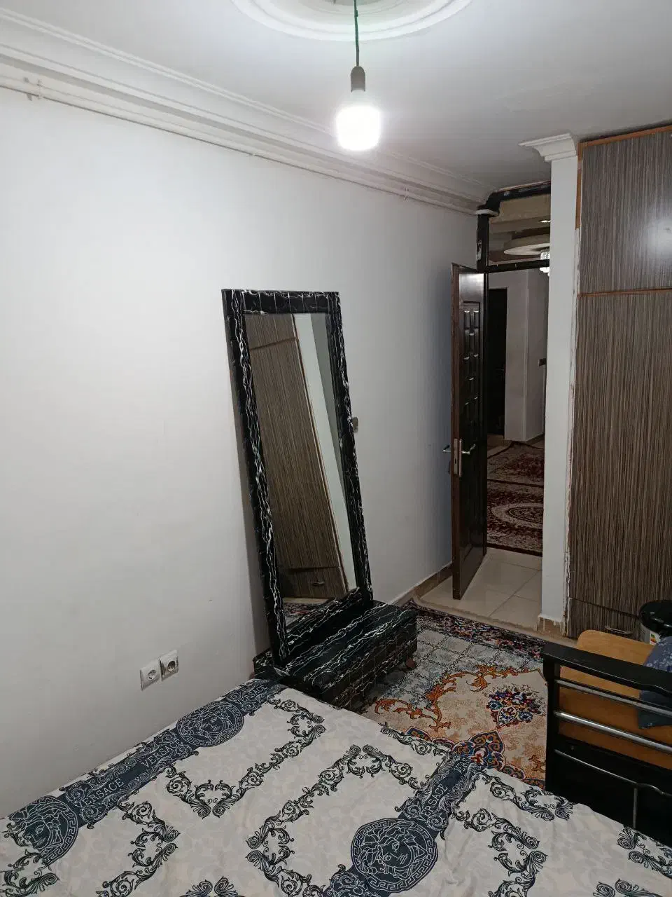 سویت واحد ویلا تمیز مرکز شهر پارکنیگ اختصاصی|اجارهٔ کوتاهمدت آپارتمان و سوئیت|رشت, کوی فکوری|دیوار