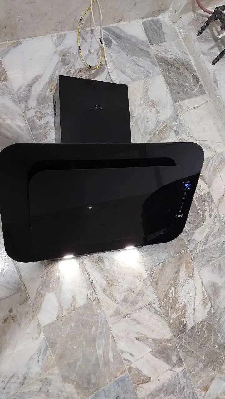 هود کن|هود|رباطکریم, رباطکریم|دیوار