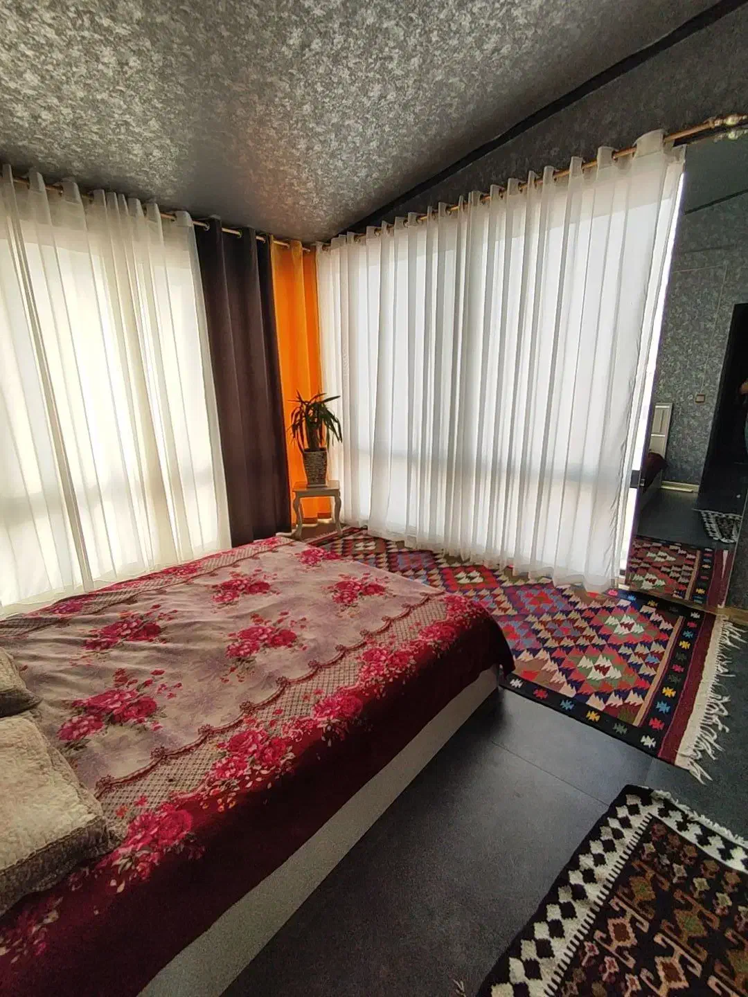 اجاره روزانه/هفتگی آپارتمان به قیمت|اجارهٔ کوتاهمدت آپارتمان و سوئیت|پرند, فاز ۳|دیوار