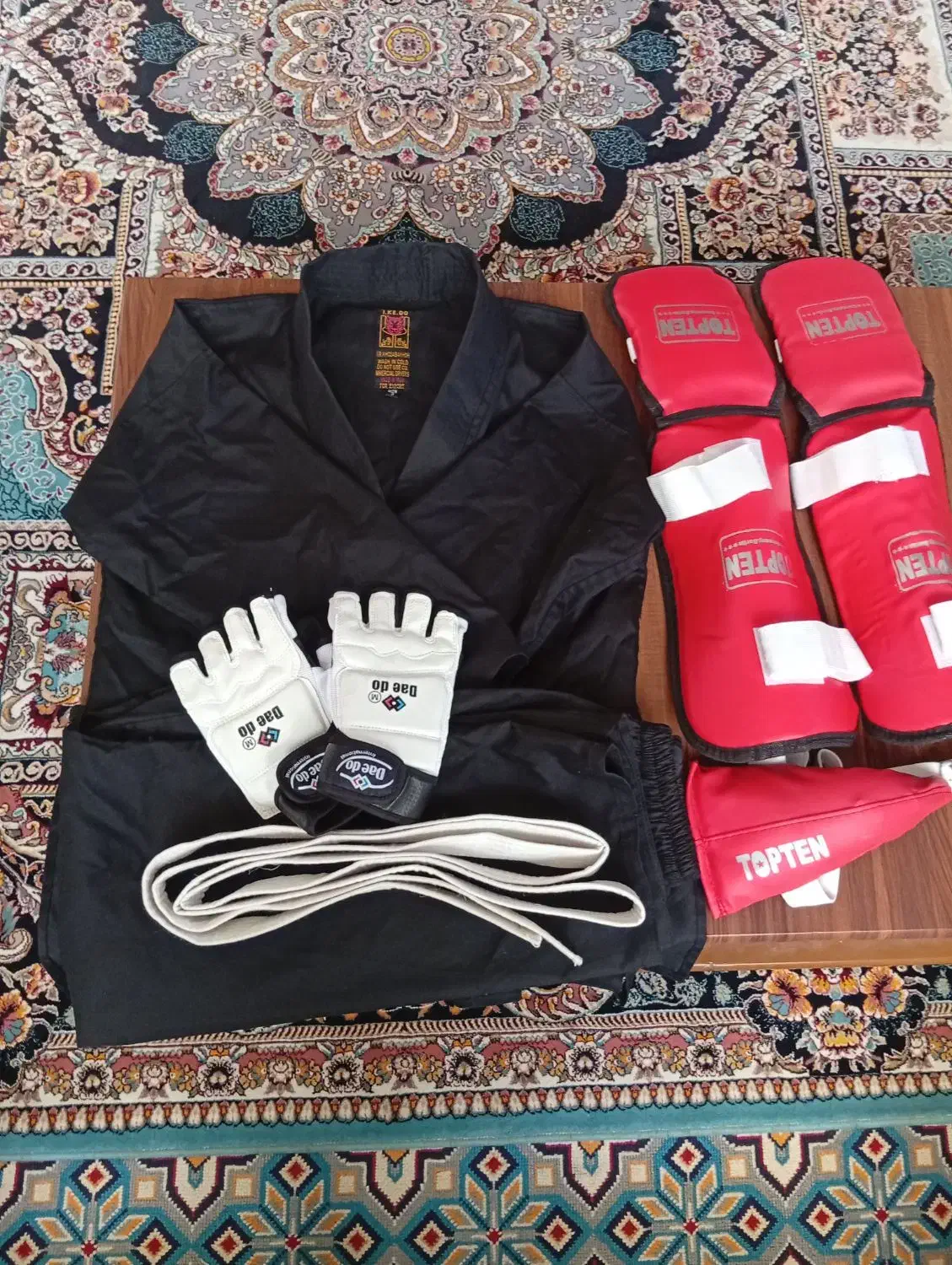 ست کامل لباس دفاع شخصی با کمربند مارک اصل|تجهیزات ورزشی|میبد, |دیوار