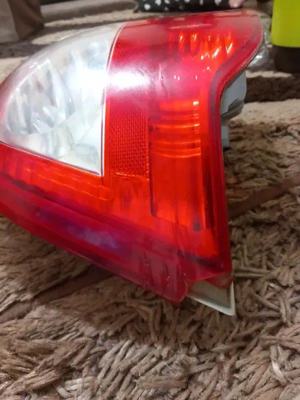 چراغ عقب تیبا|قطعات یدکی و لوازم جانبی|کارون, |دیوار