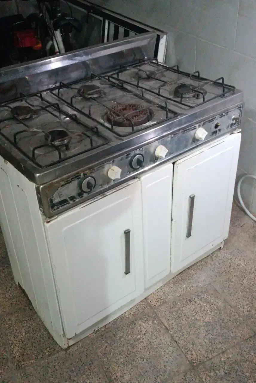 گاز ۶ شعله کابینت دار|اجاق گاز و لوازم برقی پخت‌وپز|تاکستان, |دیوار