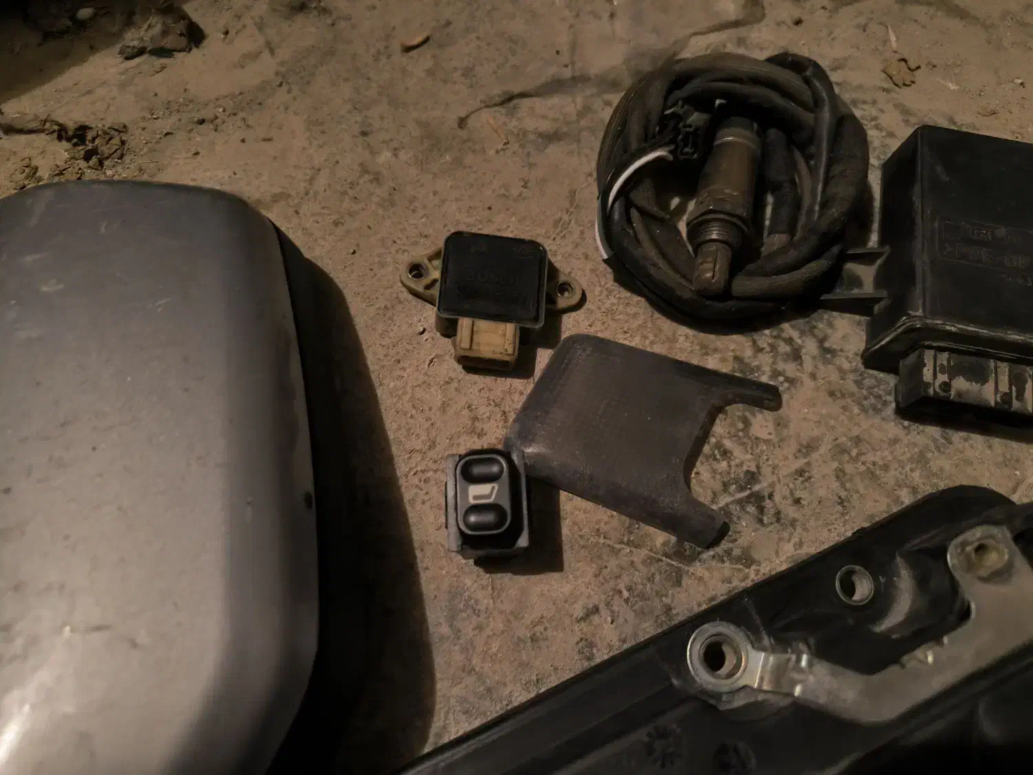 لوازم اصلی زانتیا و ایرمس بنزc240|قطعات یدکی و لوازم جانبی|کرمانشاه, |دیوار