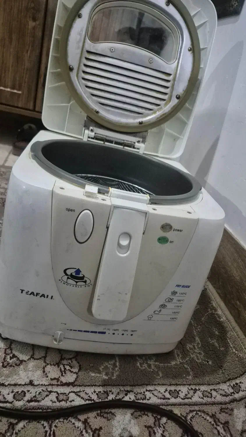 سرخ کن مارک تفال|اجاق گاز و لوازم برقی پخت‌وپز|شیراز, شهرک والفجر|دیوار