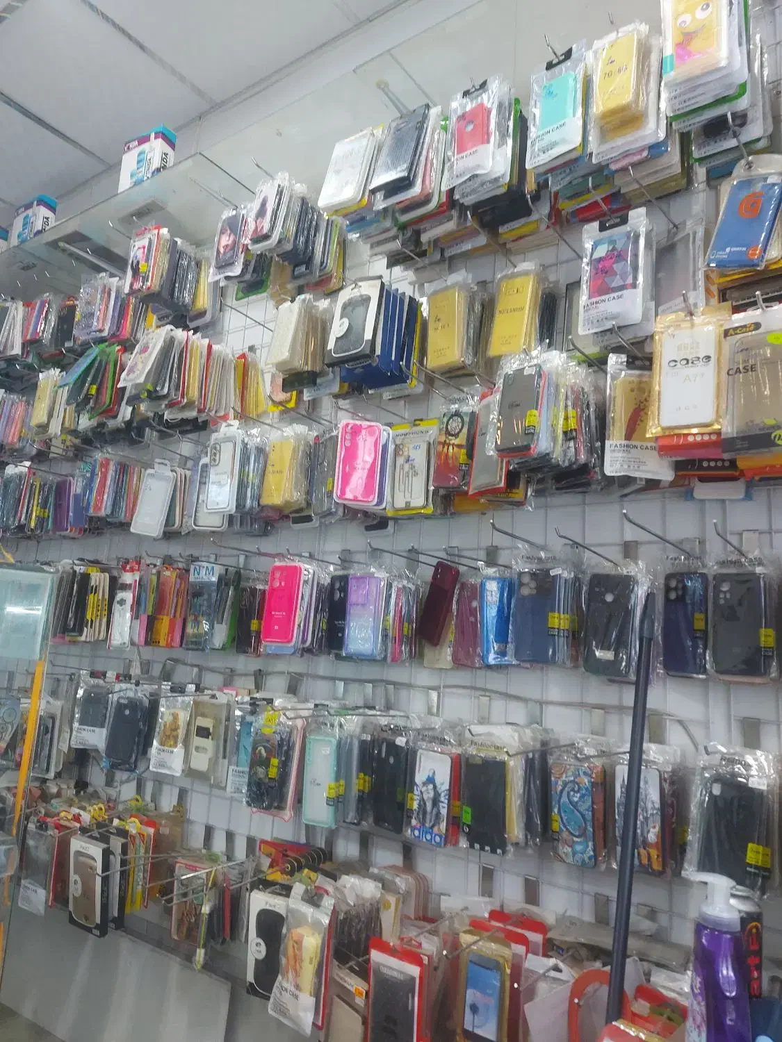 فروش کاور و گلس گوشی های قدیمی|لوازم جانبی موبایل و تبلت|شیراز, شهرک ایثار|دیوار