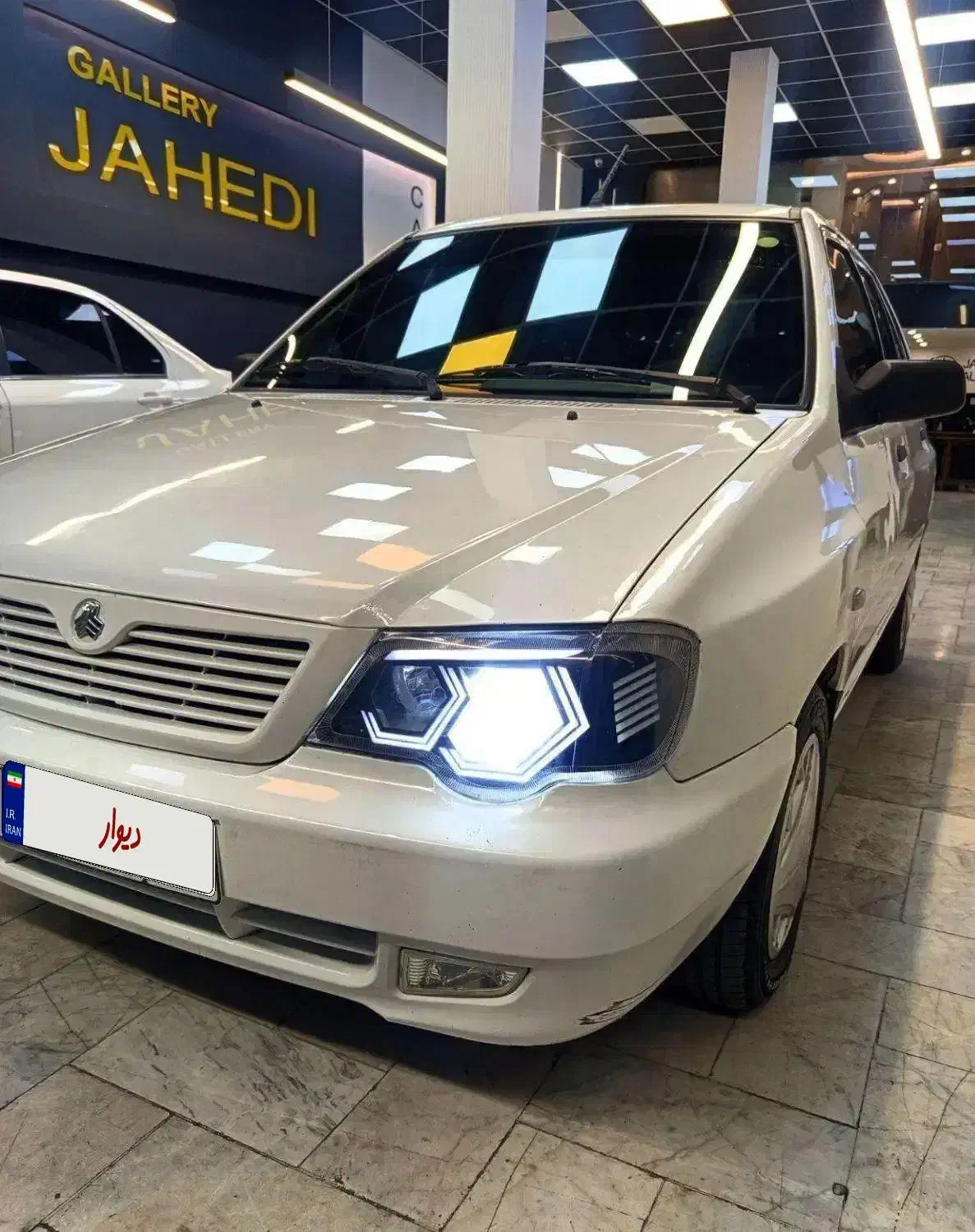 111 مدل 98|خودرو سواری و وانت|مشهد, دانشجو|دیوار