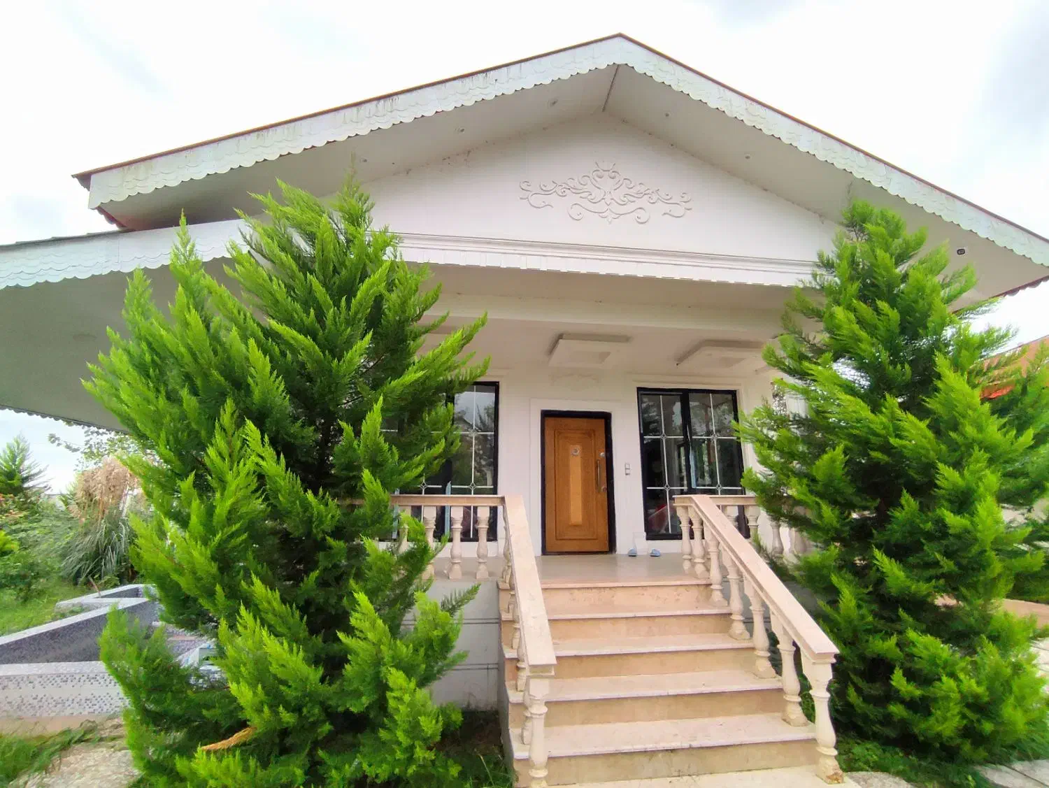 ویلا نوساز/۵۰۰ متری/مبله/ سند دار|فروش خانه و ویلا|فومن, |دیوار