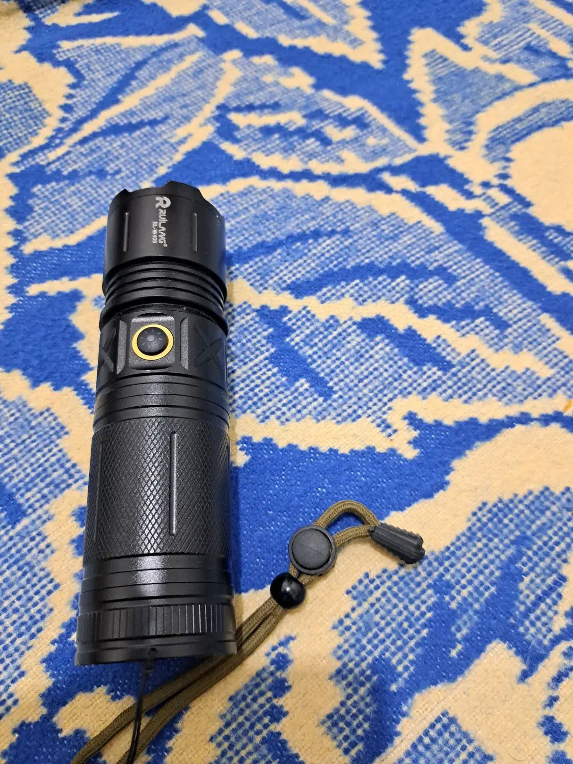 چراغ قوه|کوهنوردی و کمپینگ|سراوان, |دیوار