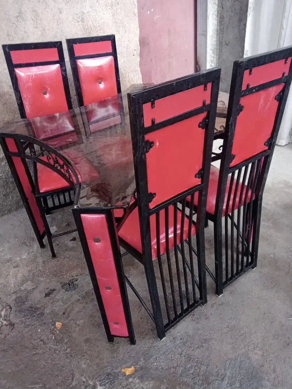 میز نهار خوری|میز و صندلی غذاخوری|مشهد, کوشک مهدی|دیوار