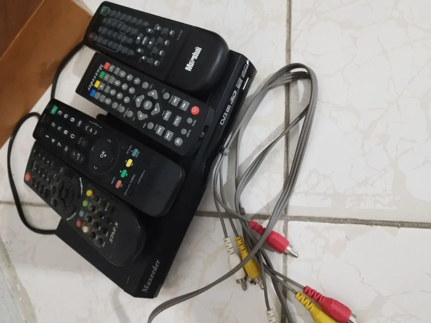 ال سی دی ۳۲ اینچ ال جی|تلویزیون و پروژکتور|ملارد, |دیوار