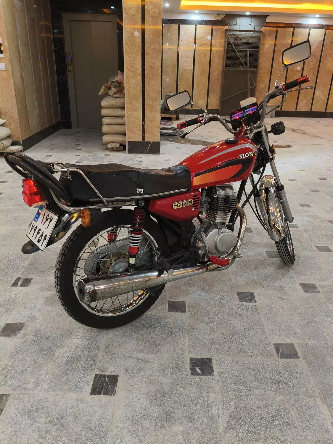 هندا ۱۲۵ در حد|موتورسیکلت|تهران, شمشیری|دیوار