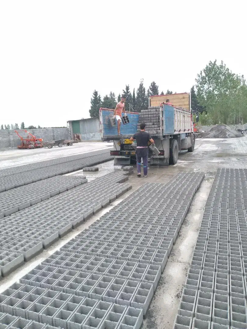 بلوک سیمانی وسیمان کیسه ای|مصالح و تجهیزات ساختمان|رشت, بازار|دیوار