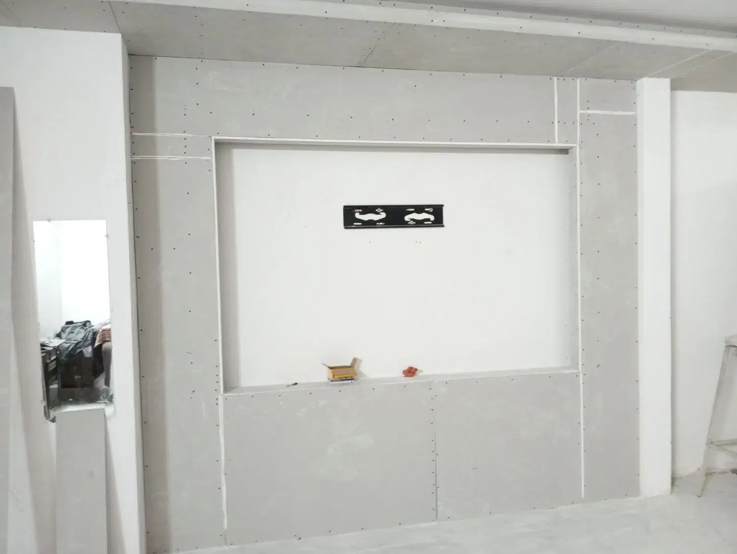 نصب و اجراء کناف دکوراسیون داخلی|خدمات پیشه و مهارت|مشهد, کارمندان دوم|دیوار