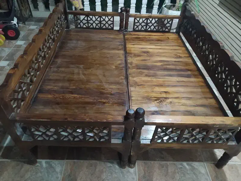 تخت چوبی سنتی|مبلمان خانگی و میز عسلی|بم, |دیوار