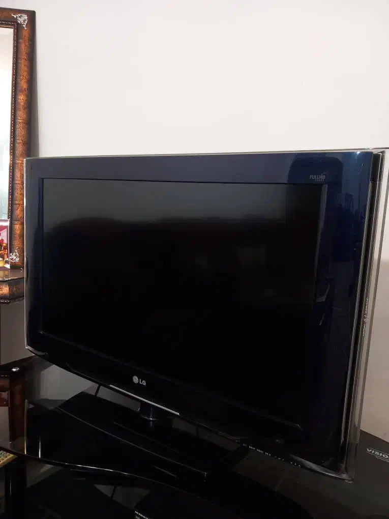 تلویزیون ال جی|تلویزیون و پروژکتور|اندیشه, اندیشه فاز ۱|دیوار