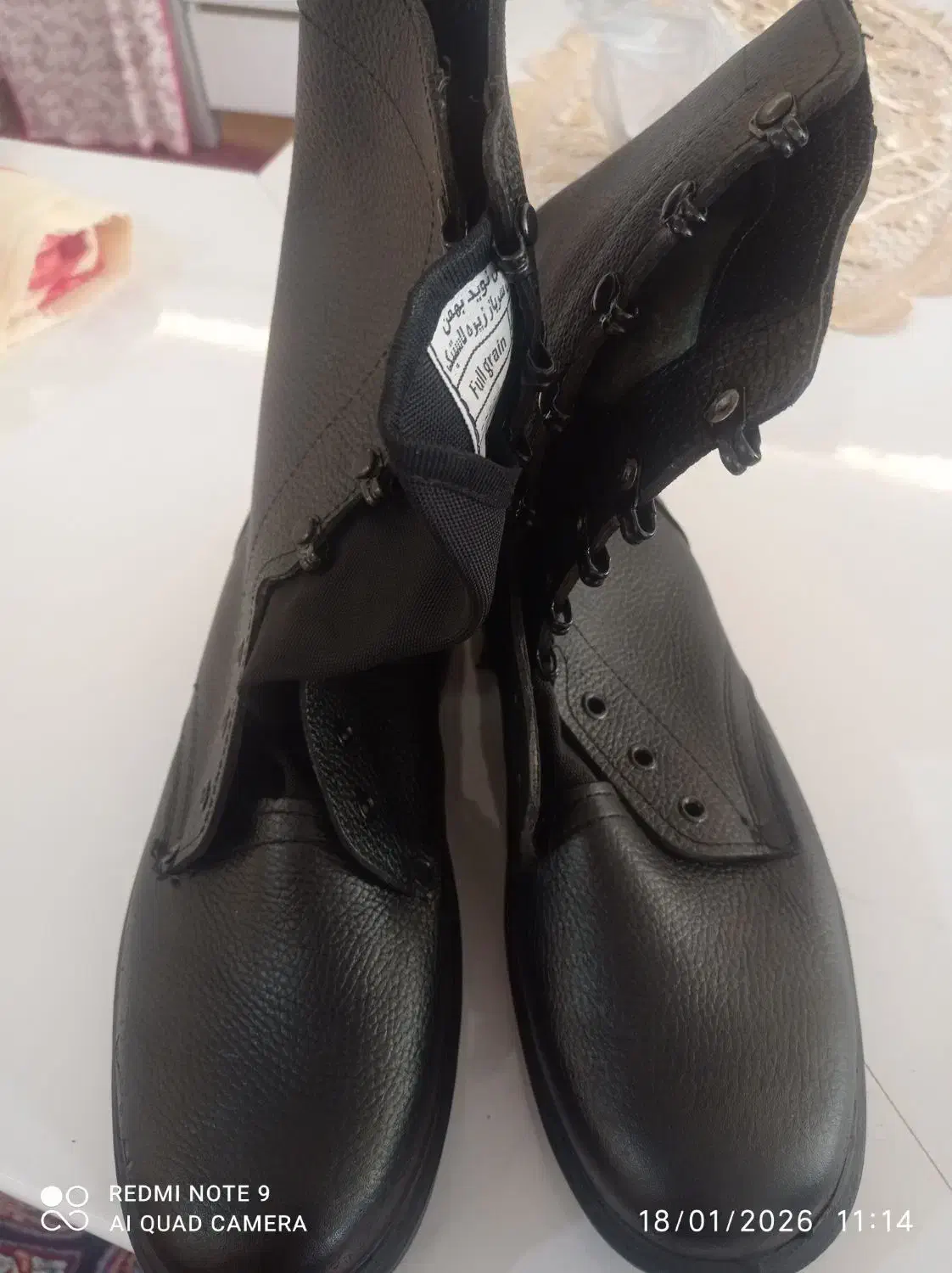 پتون|کیف، کفش، کمربند|آذرشهر, |دیوار